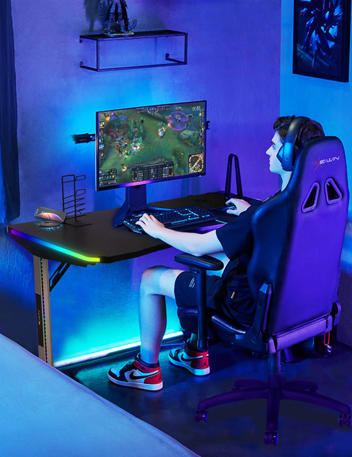 E-WIN Nexus Lucis RGB Gaming Desk with Wireless Charging - Image 4